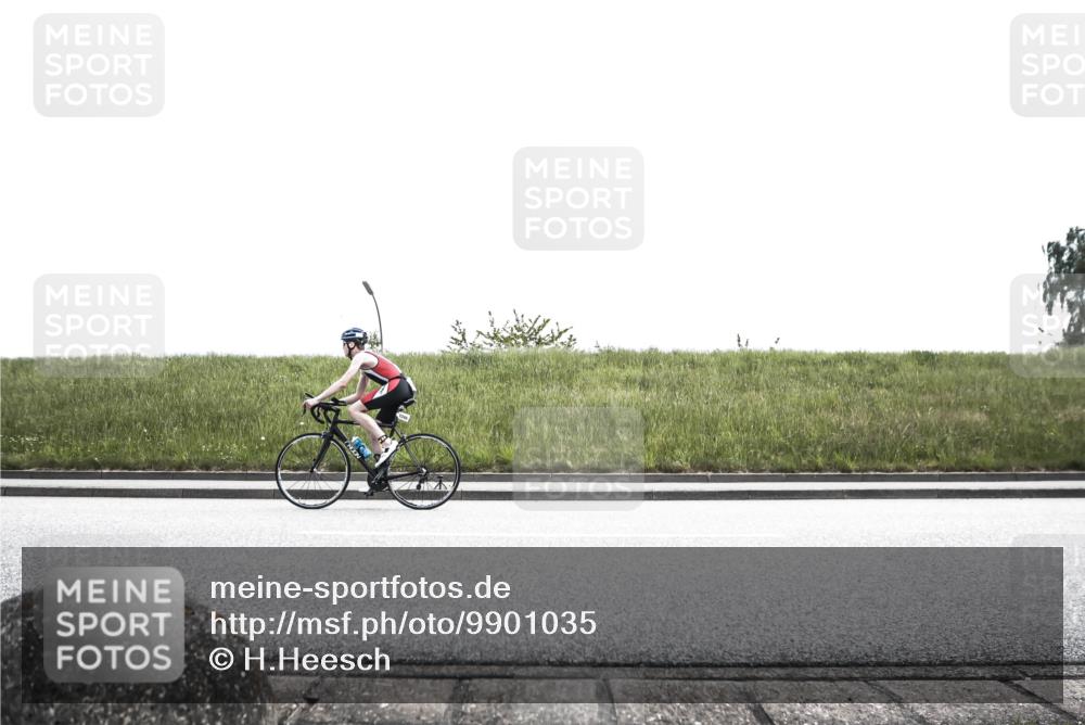 21.06.2026 - 29. Vierlanden-Triathlon H.Heesch http://msf.ph/oto/9901035 21.06.2026 14:50:53 Radfahren  meine-sportfotos.de