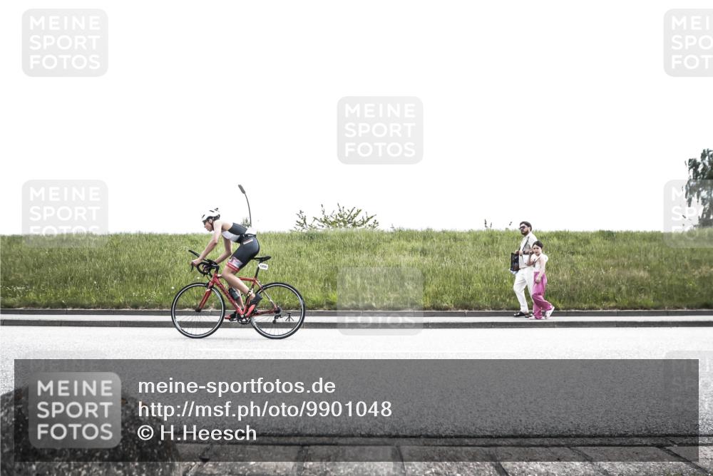 21.06.2026 - 29. Vierlanden-Triathlon H.Heesch http://msf.ph/oto/9901048 21.06.2026 14:51:10 Radfahren  meine-sportfotos.de