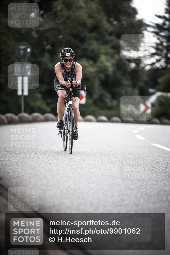 21.06.2026 - 29. Vierlanden-Triathlon H.Heesch http://msf.ph/oto/9901062 21.06.2026 09:29:48 Radfahren 88, 281 meine-sportfotos.de