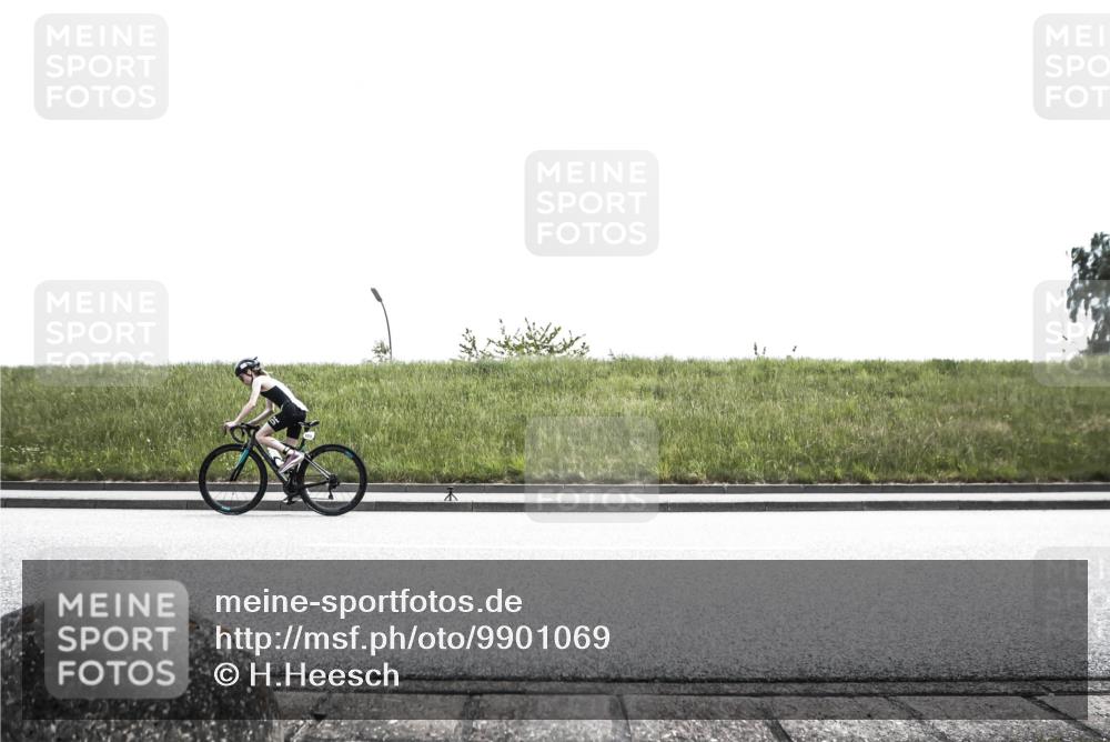21.06.2026 - 29. Vierlanden-Triathlon H.Heesch http://msf.ph/oto/9901069 21.06.2026 14:52:18 Radfahren  meine-sportfotos.de