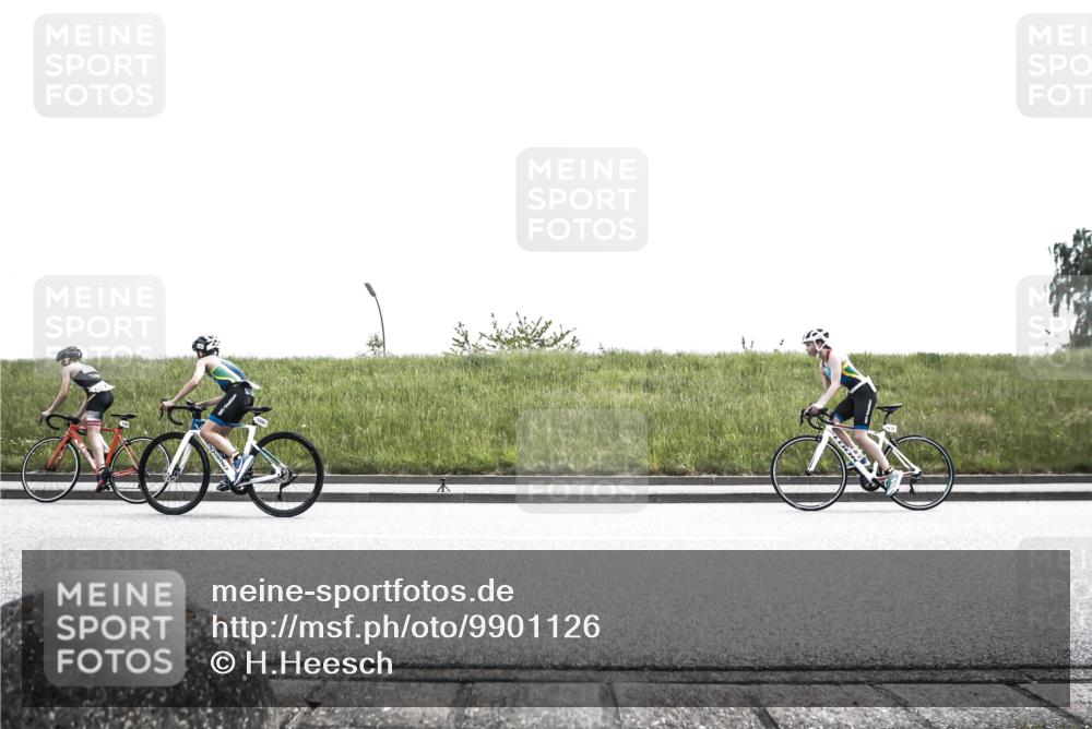 21.06.2026 - 29. Vierlanden-Triathlon H.Heesch http://msf.ph/oto/9901126 21.06.2026 14:52:59 Radfahren  meine-sportfotos.de