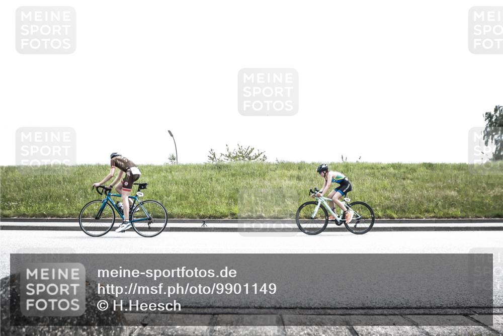 21.06.2026 - 29. Vierlanden-Triathlon H.Heesch http://msf.ph/oto/9901149 21.06.2026 14:53:35 Radfahren  meine-sportfotos.de