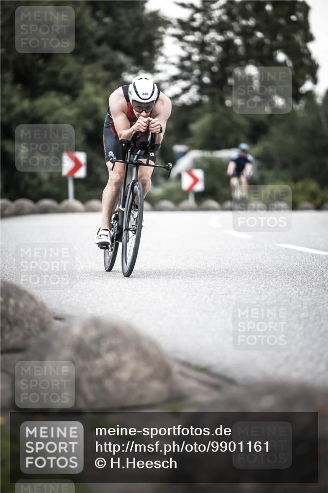 21.06.2026 - 29. Vierlanden-Triathlon H.Heesch http://msf.ph/oto/9901161 21.06.2026 10:11:11 Radfahren 261, 440 meine-sportfotos.de