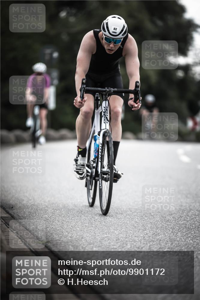 21.06.2026 - 29. Vierlanden-Triathlon H.Heesch http://msf.ph/oto/9901172 21.06.2026 09:30:02 Radfahren 38, 59, 67, 82, 100, 109, 163, 232, 276 meine-sportfotos.de
