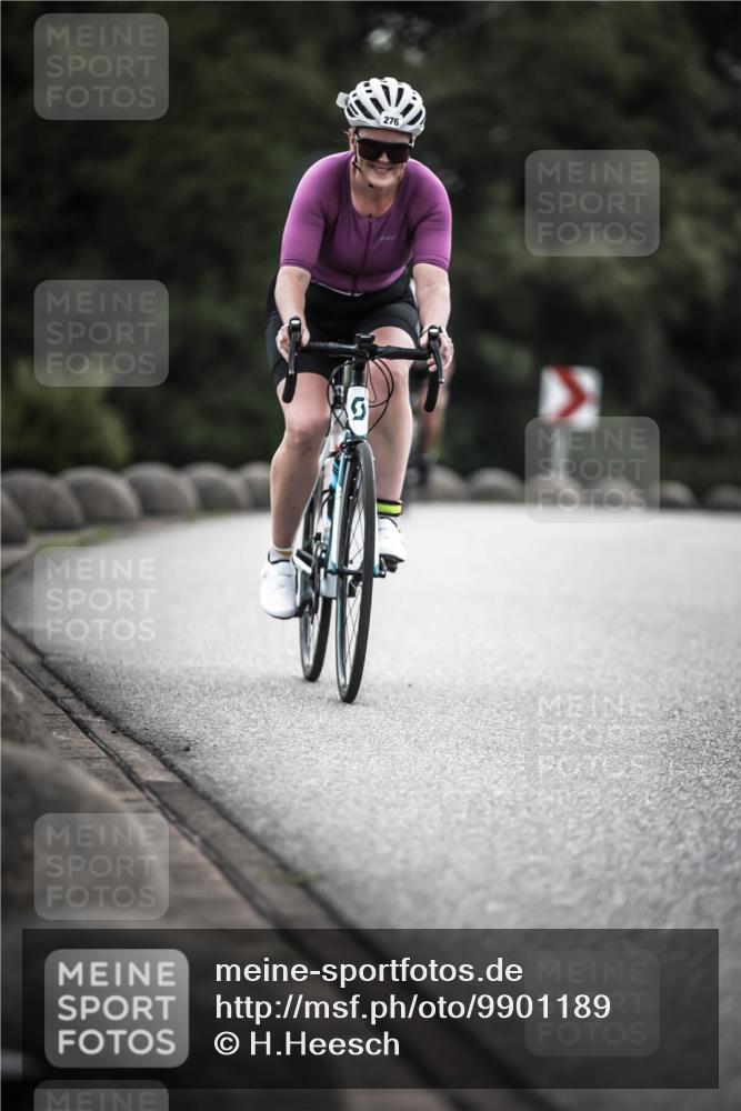 21.06.2026 - 29. Vierlanden-Triathlon H.Heesch http://msf.ph/oto/9901189 21.06.2026 09:30:04 Radfahren 38, 59, 82, 100, 109, 163, 174, 232, 276 meine-sportfotos.de