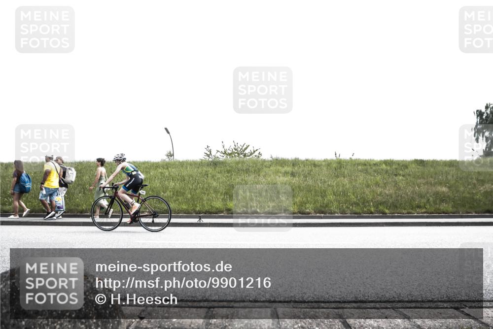 21.06.2026 - 29. Vierlanden-Triathlon H.Heesch http://msf.ph/oto/9901216 21.06.2026 14:55:35 Radfahren  meine-sportfotos.de