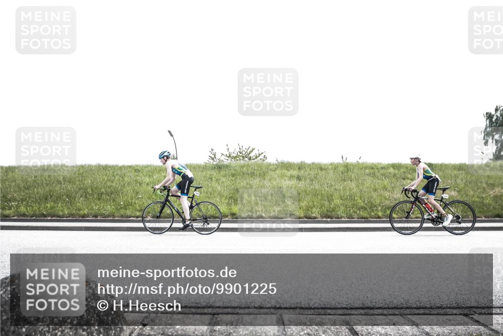 21.06.2026 - 29. Vierlanden-Triathlon H.Heesch http://msf.ph/oto/9901225 21.06.2026 14:55:40 Radfahren  meine-sportfotos.de