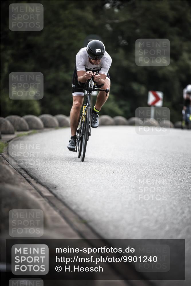 21.06.2026 - 29. Vierlanden-Triathlon H.Heesch http://msf.ph/oto/9901240 21.06.2026 09:30:11 Radfahren 118, 119, 174, 232 meine-sportfotos.de