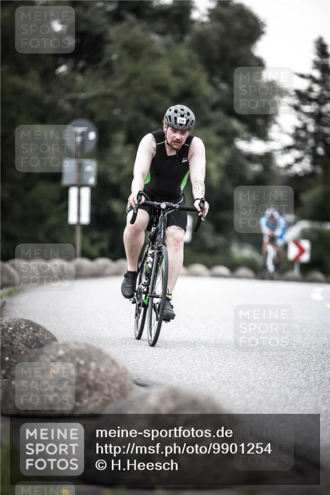 21.06.2026 - 29. Vierlanden-Triathlon H.Heesch http://msf.ph/oto/9901254 21.06.2026 10:11:25 Radfahren 139, 296, 338 meine-sportfotos.de