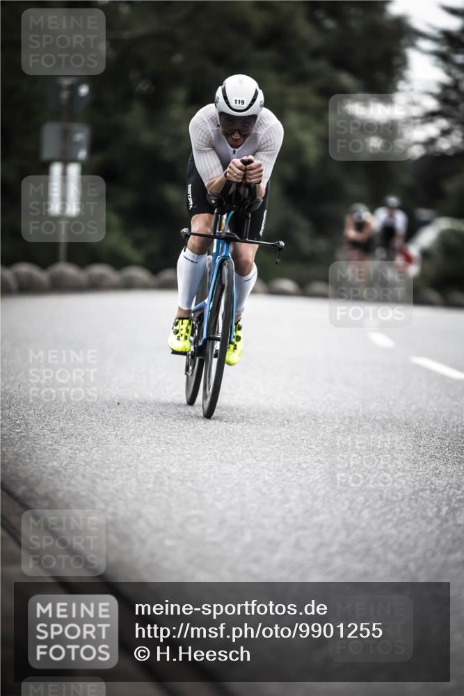 21.06.2026 - 29. Vierlanden-Triathlon H.Heesch http://msf.ph/oto/9901255 21.06.2026 09:30:14 Radfahren 118, 119, 174 meine-sportfotos.de