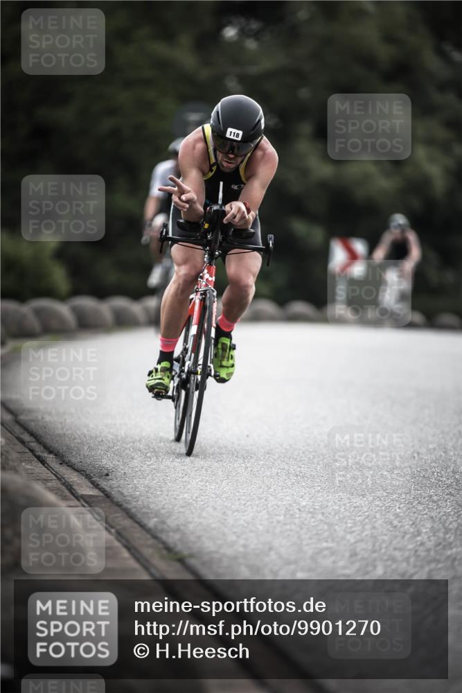 21.06.2026 - 29. Vierlanden-Triathlon H.Heesch http://msf.ph/oto/9901270 21.06.2026 09:30:19 Radfahren 80, 118, 133, 246 meine-sportfotos.de