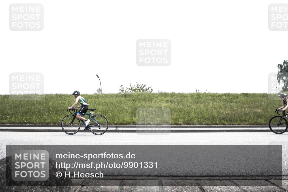 21.06.2026 - 29. Vierlanden-Triathlon H.Heesch http://msf.ph/oto/9901331 21.06.2026 14:56:53 Radfahren  meine-sportfotos.de