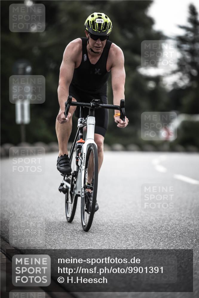 21.06.2026 - 29. Vierlanden-Triathlon H.Heesch http://msf.ph/oto/9901391 21.06.2026 09:31:26 Radfahren 89, 171, 173 meine-sportfotos.de