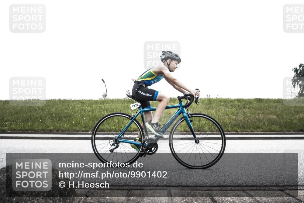21.06.2026 - 29. Vierlanden-Triathlon H.Heesch http://msf.ph/oto/9901402 21.06.2026 14:58:01 Radfahren 1319 meine-sportfotos.de