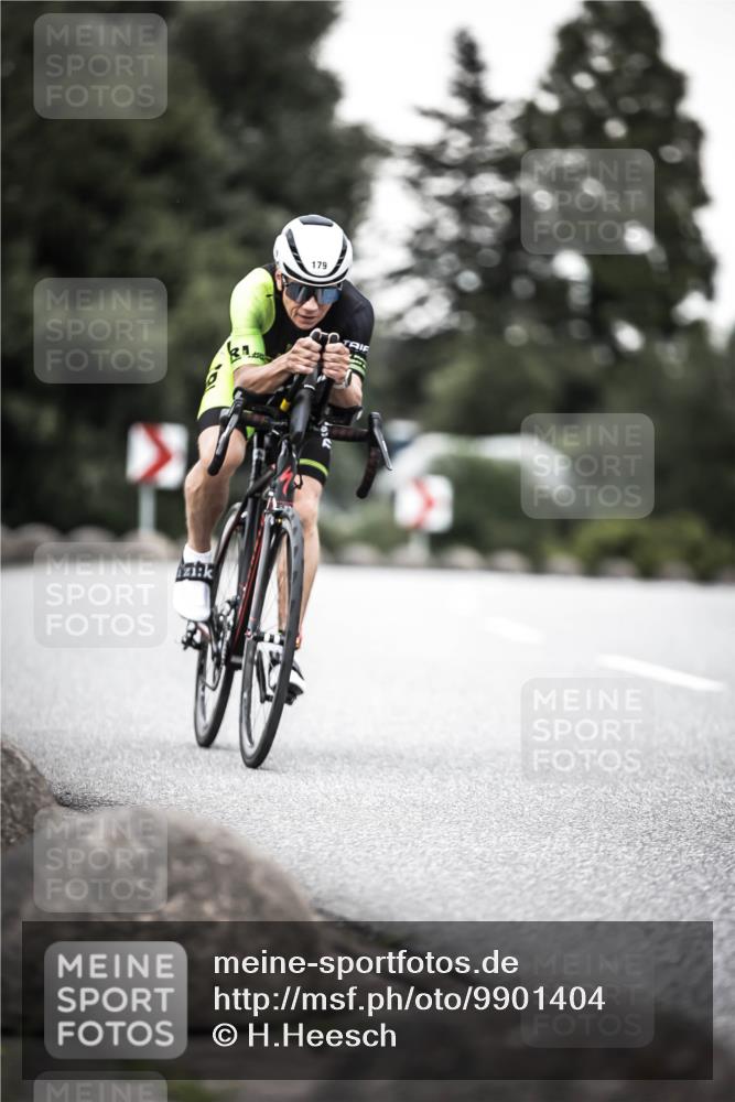 21.06.2026 - 29. Vierlanden-Triathlon H.Heesch http://msf.ph/oto/9901404 21.06.2026 10:11:41 Radfahren 100, 179, 420, 437, 1353 meine-sportfotos.de