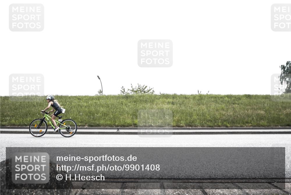 21.06.2026 - 29. Vierlanden-Triathlon H.Heesch http://msf.ph/oto/9901408 21.06.2026 14:58:05 Radfahren 1319 meine-sportfotos.de