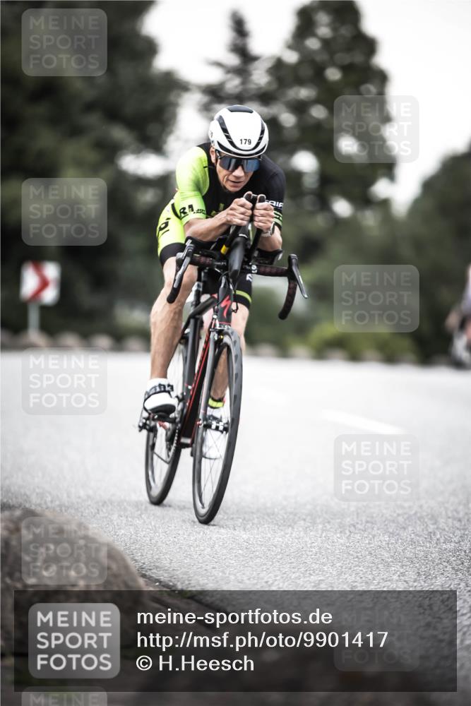 21.06.2026 - 29. Vierlanden-Triathlon H.Heesch http://msf.ph/oto/9901417 21.06.2026 10:11:42 Radfahren 100, 179, 1353 meine-sportfotos.de