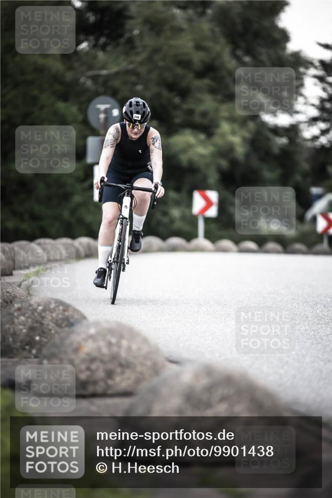 21.06.2026 - 29. Vierlanden-Triathlon H.Heesch http://msf.ph/oto/9901438 21.06.2026 10:11:50 Radfahren 47, 161, 246, 414 meine-sportfotos.de
