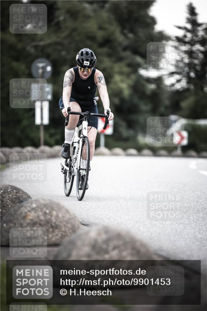 21.06.2026 - 29. Vierlanden-Triathlon H.Heesch http://msf.ph/oto/9901453 21.06.2026 10:11:50 Radfahren 47, 161, 246, 414 meine-sportfotos.de