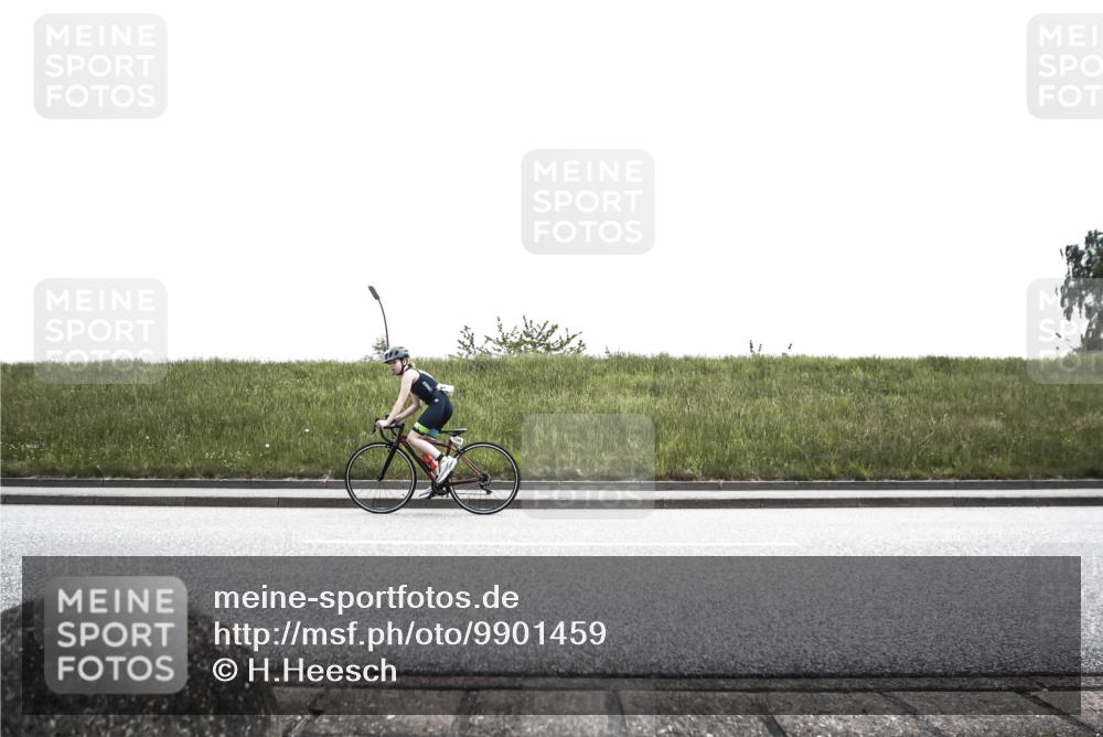 21.06.2026 - 29. Vierlanden-Triathlon H.Heesch http://msf.ph/oto/9901459 21.06.2026 14:58:54 Radfahren 1321 meine-sportfotos.de