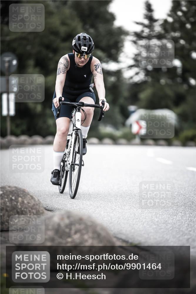 21.06.2026 - 29. Vierlanden-Triathlon H.Heesch http://msf.ph/oto/9901464 21.06.2026 10:11:51 Radfahren 47, 161, 246, 414 meine-sportfotos.de