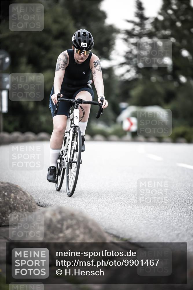 21.06.2026 - 29. Vierlanden-Triathlon H.Heesch http://msf.ph/oto/9901467 21.06.2026 10:11:51 Radfahren 47, 161, 246, 414 meine-sportfotos.de