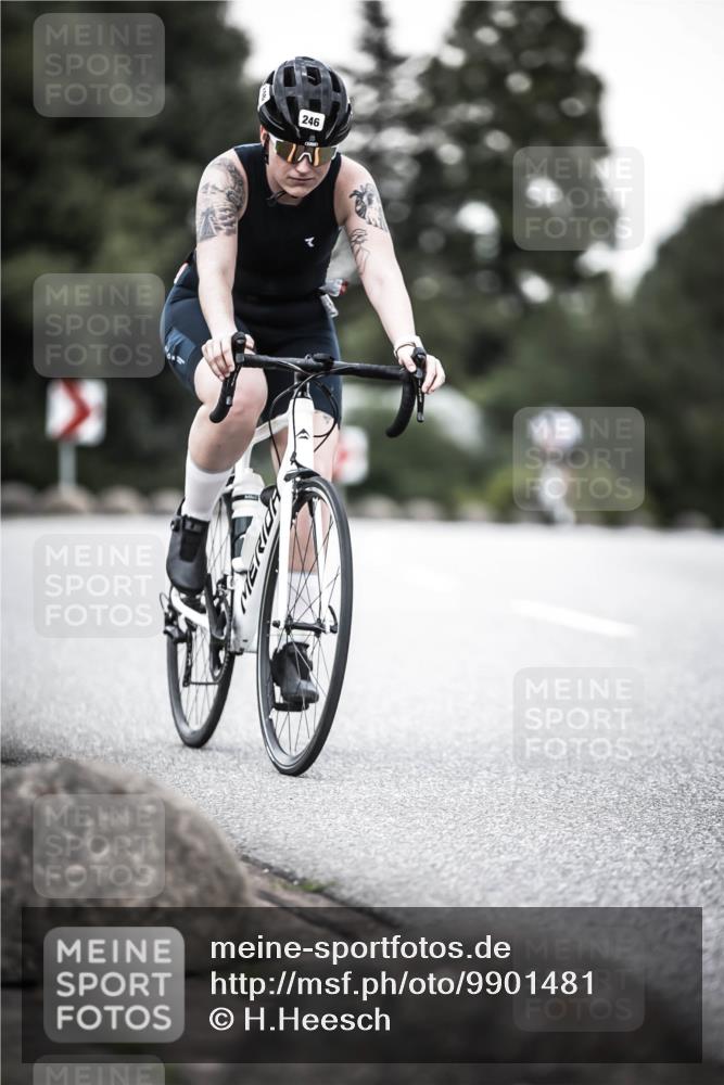 21.06.2026 - 29. Vierlanden-Triathlon H.Heesch http://msf.ph/oto/9901481 21.06.2026 10:11:51 Radfahren 47, 161, 246, 414 meine-sportfotos.de