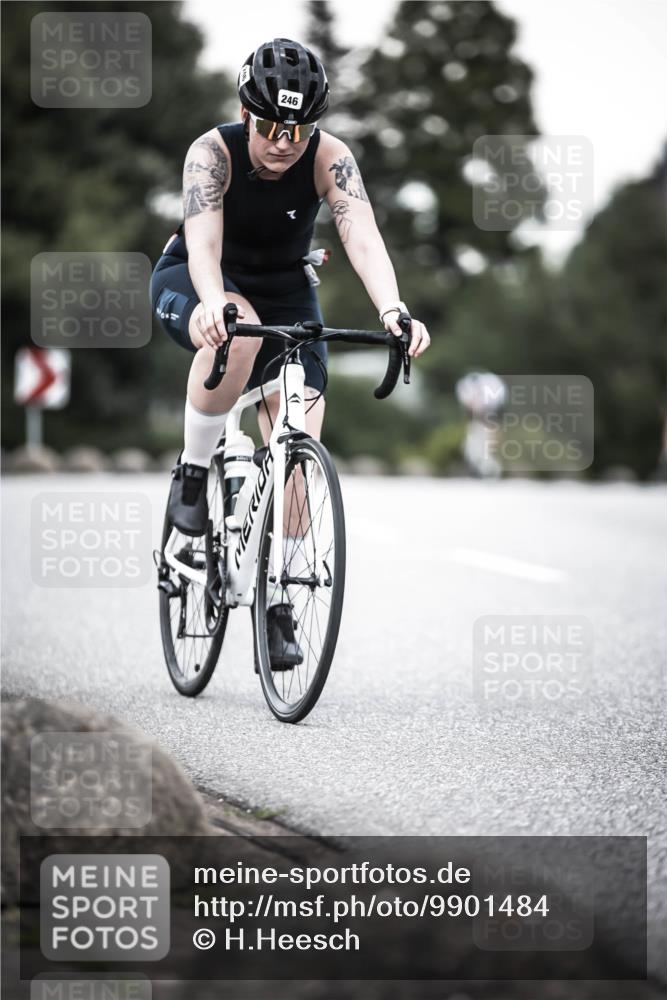 21.06.2026 - 29. Vierlanden-Triathlon H.Heesch http://msf.ph/oto/9901484 21.06.2026 10:11:51 Radfahren 47, 161, 246, 414 meine-sportfotos.de