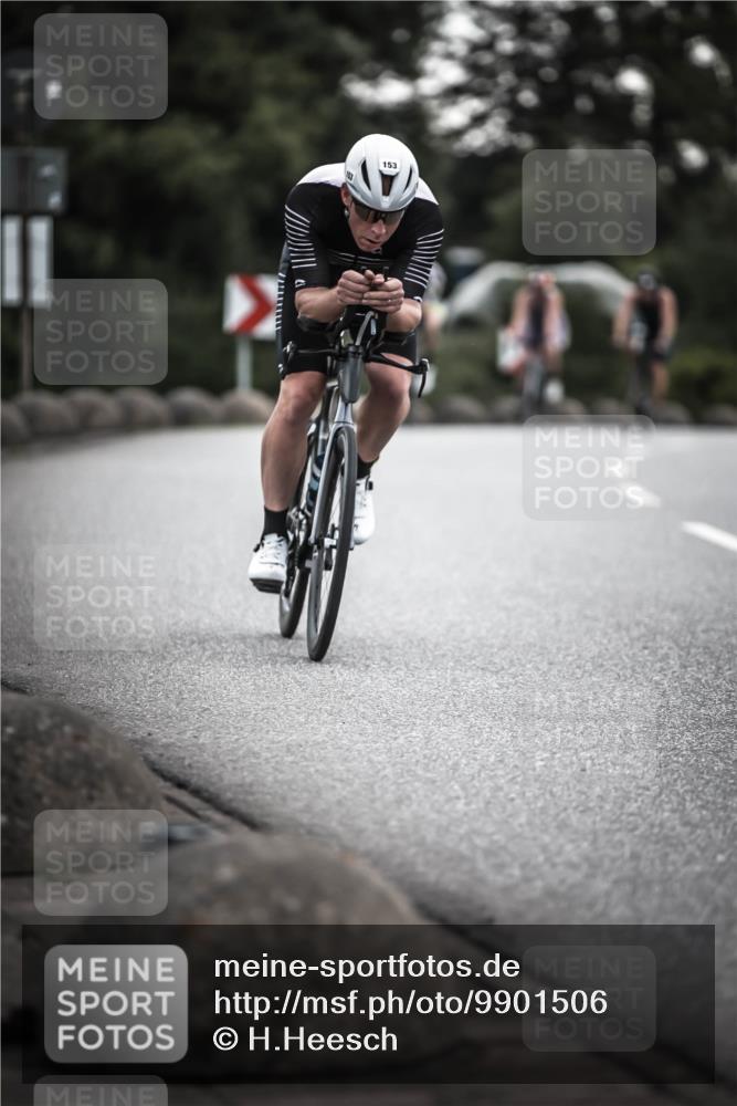 21.06.2026 - 29. Vierlanden-Triathlon H.Heesch http://msf.ph/oto/9901506 21.06.2026 09:34:02 Radfahren 39, 44, 47, 70, 153 meine-sportfotos.de