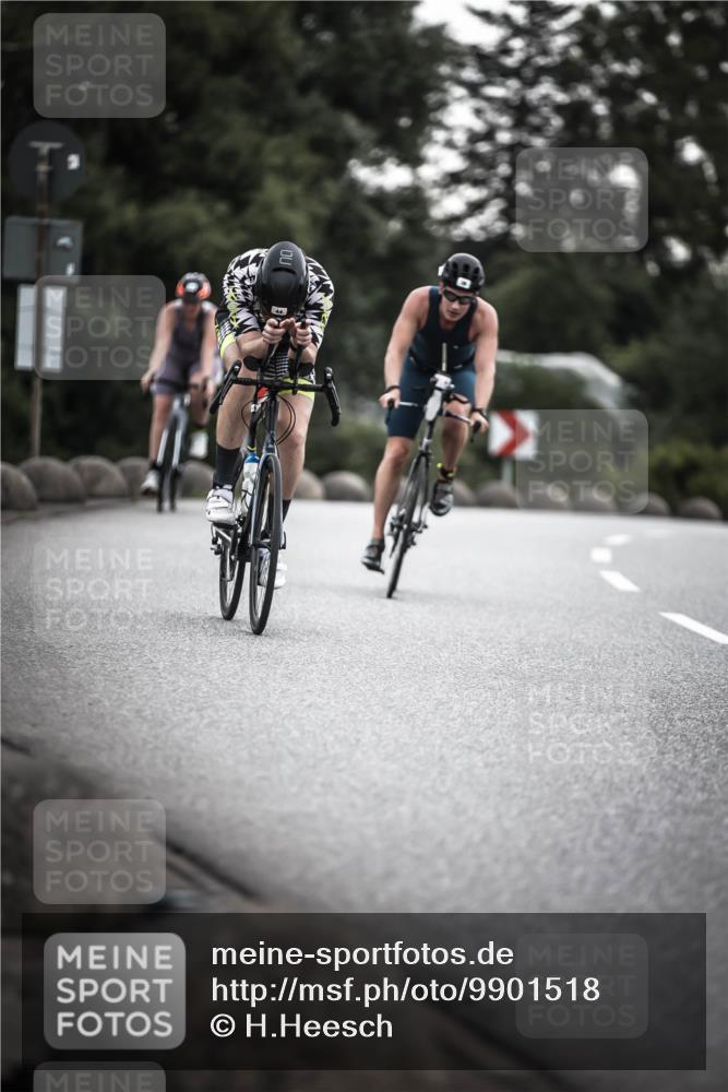 21.06.2026 - 29. Vierlanden-Triathlon H.Heesch http://msf.ph/oto/9901518 21.06.2026 09:34:06 Radfahren 39, 44, 70, 153, 296 meine-sportfotos.de
