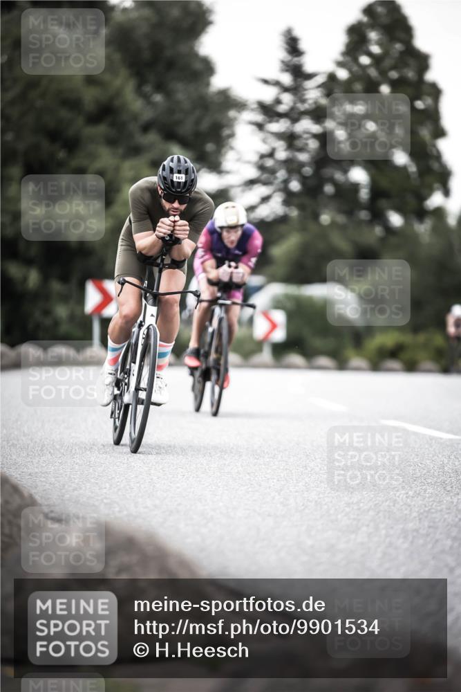 21.06.2026 - 29. Vierlanden-Triathlon H.Heesch http://msf.ph/oto/9901534 21.06.2026 10:11:57 Radfahren 47, 115, 160, 161, 205, 248, 414 meine-sportfotos.de