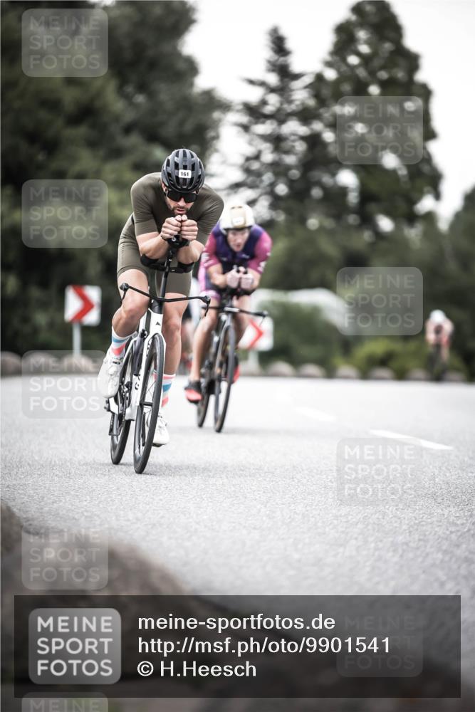 21.06.2026 - 29. Vierlanden-Triathlon H.Heesch http://msf.ph/oto/9901541 21.06.2026 10:11:58 Radfahren 47, 115, 160, 161, 205, 248, 414 meine-sportfotos.de