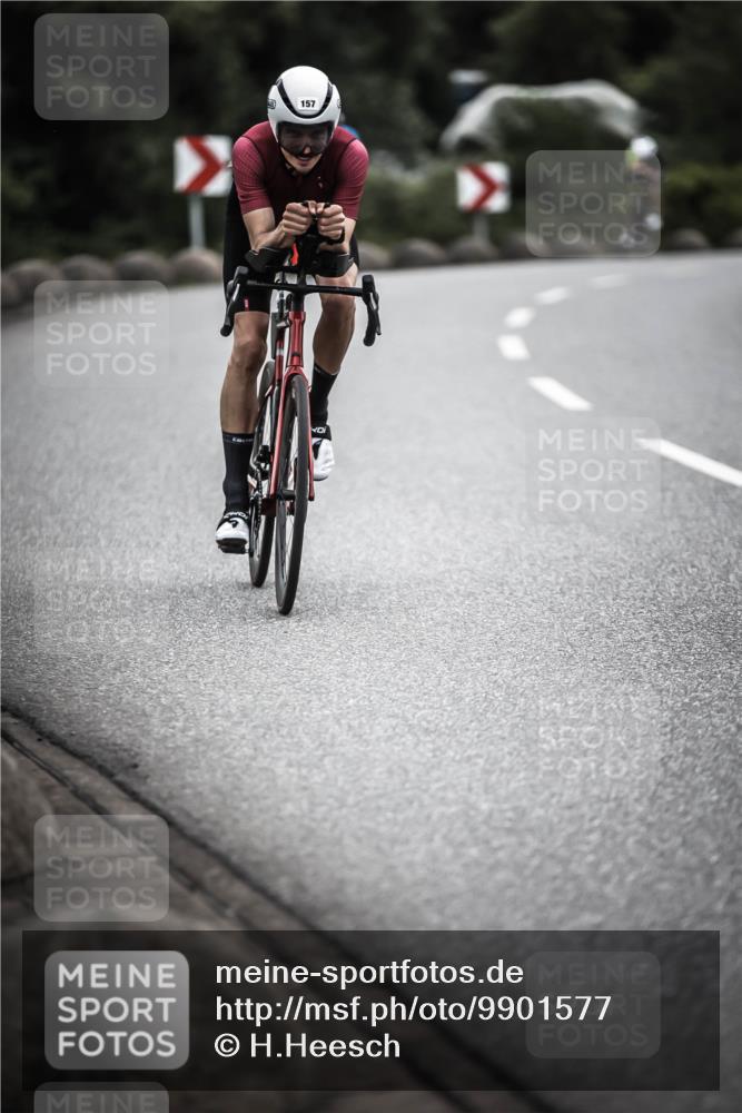 21.06.2026 - 29. Vierlanden-Triathlon H.Heesch http://msf.ph/oto/9901577 21.06.2026 09:35:33 Radfahren 9, 139, 157, 179 meine-sportfotos.de