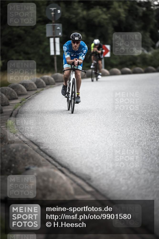 21.06.2026 - 29. Vierlanden-Triathlon H.Heesch http://msf.ph/oto/9901580 21.06.2026 09:35:36 Radfahren 9, 120, 139, 157, 179 meine-sportfotos.de
