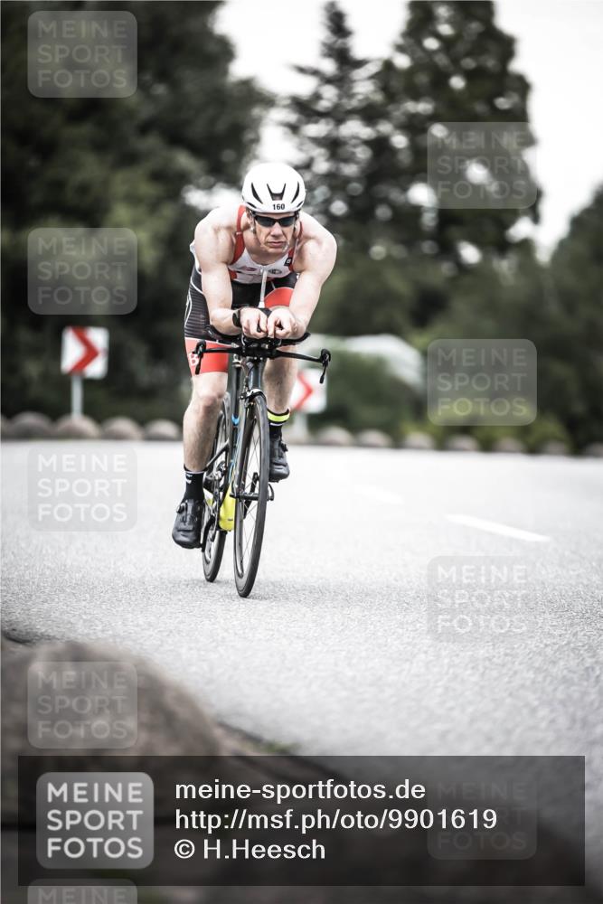 21.06.2026 - 29. Vierlanden-Triathlon H.Heesch http://msf.ph/oto/9901619 21.06.2026 10:12:04 Radfahren 115, 160, 205, 248 meine-sportfotos.de