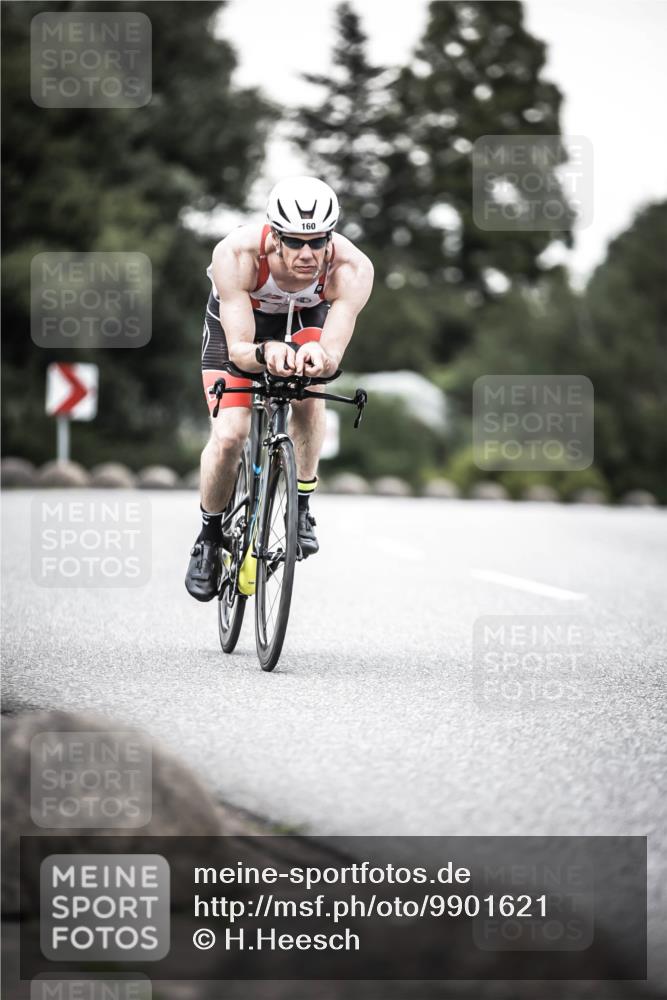 21.06.2026 - 29. Vierlanden-Triathlon H.Heesch http://msf.ph/oto/9901621 21.06.2026 10:12:04 Radfahren 115, 160, 205, 248 meine-sportfotos.de
