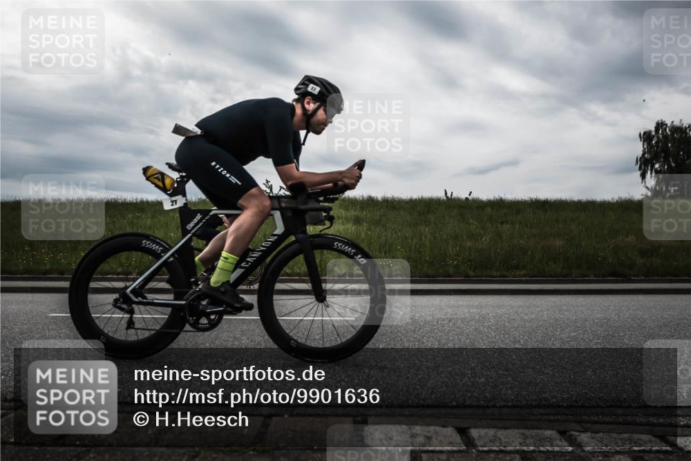 21.06.2026 - 29. Vierlanden-Triathlon H.Heesch http://msf.ph/oto/9901636 21.06.2026 09:27:17 Radfahren 27, 43, 56, 139, 179, 198 meine-sportfotos.de