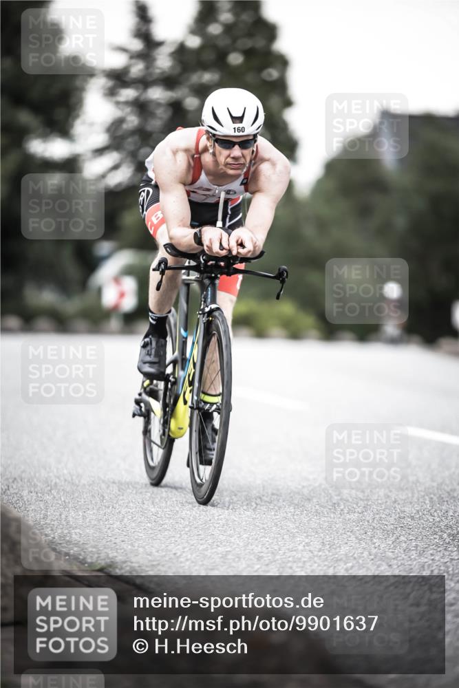 21.06.2026 - 29. Vierlanden-Triathlon H.Heesch http://msf.ph/oto/9901637 21.06.2026 10:12:05 Radfahren 115, 160, 205, 248, 454 meine-sportfotos.de