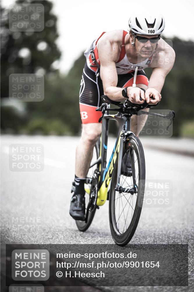21.06.2026 - 29. Vierlanden-Triathlon H.Heesch http://msf.ph/oto/9901654 21.06.2026 10:12:05 Radfahren 115, 160, 205, 248, 454 meine-sportfotos.de