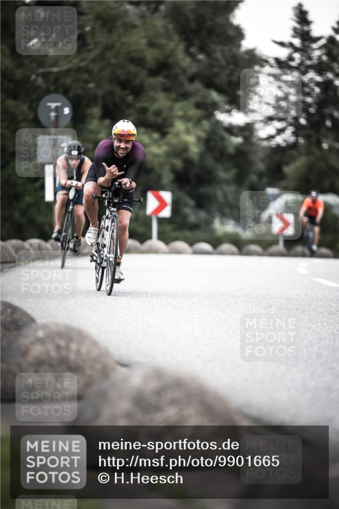 21.06.2026 - 29. Vierlanden-Triathlon H.Heesch http://msf.ph/oto/9901665 21.06.2026 10:12:12 Radfahren 39, 357, 359, 454 meine-sportfotos.de
