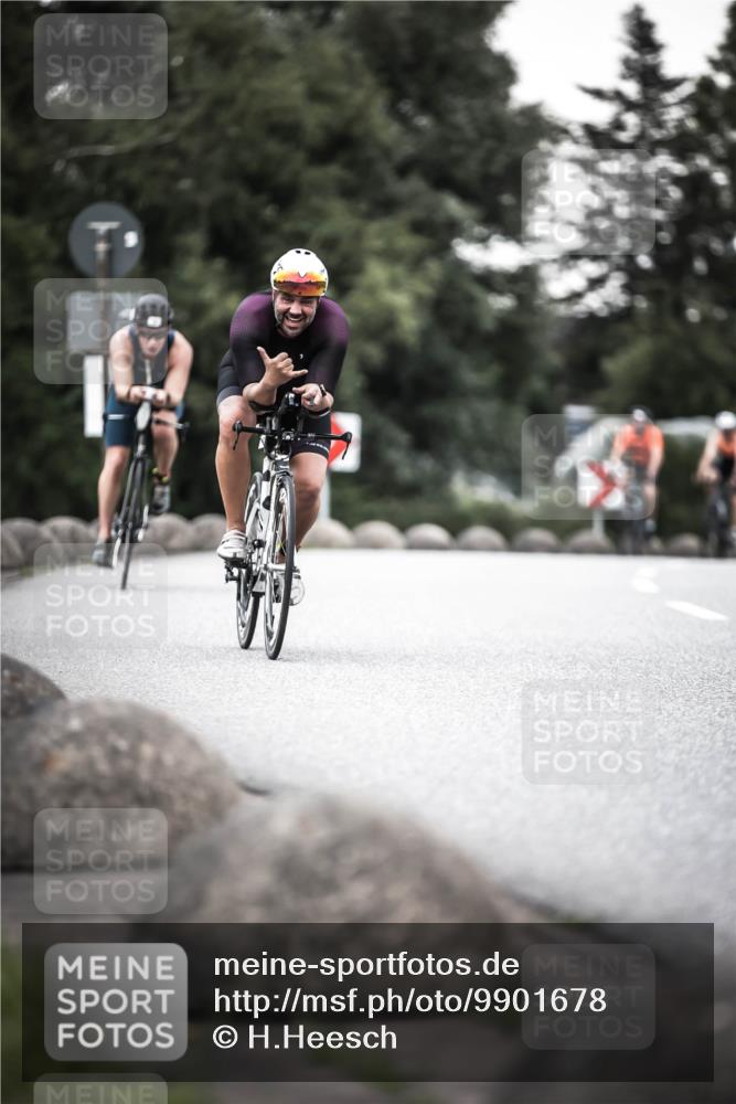 21.06.2026 - 29. Vierlanden-Triathlon H.Heesch http://msf.ph/oto/9901678 21.06.2026 10:12:12 Radfahren 39, 357, 359, 454 meine-sportfotos.de
