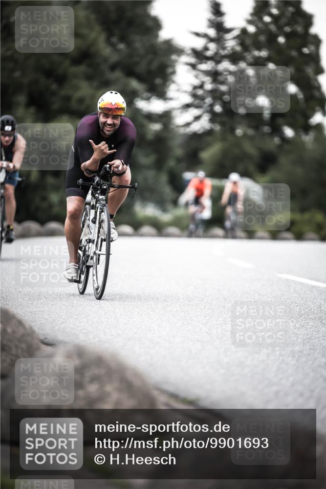21.06.2026 - 29. Vierlanden-Triathlon H.Heesch http://msf.ph/oto/9901693 21.06.2026 10:12:12 Radfahren 39, 357, 359, 454 meine-sportfotos.de