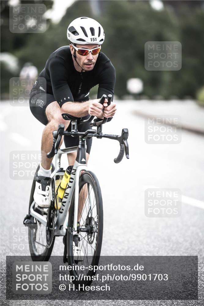 21.06.2026 - 29. Vierlanden-Triathlon H.Heesch http://msf.ph/oto/9901703 21.06.2026 09:36:40 Radfahren 58, 60, 151 meine-sportfotos.de