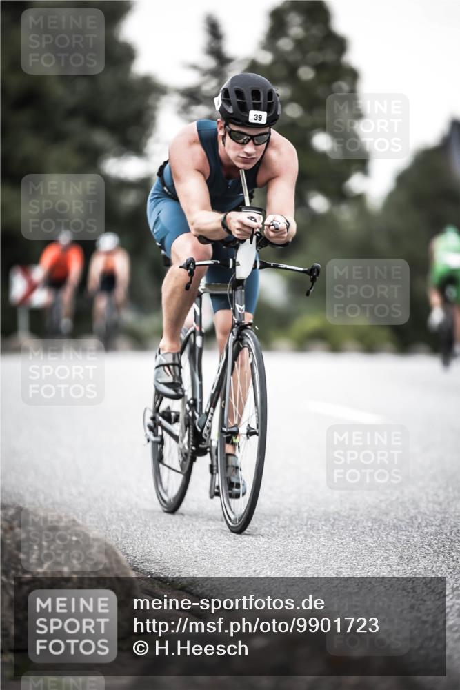 21.06.2026 - 29. Vierlanden-Triathlon H.Heesch http://msf.ph/oto/9901723 21.06.2026 10:12:14 Radfahren 39, 357, 359, 454 meine-sportfotos.de