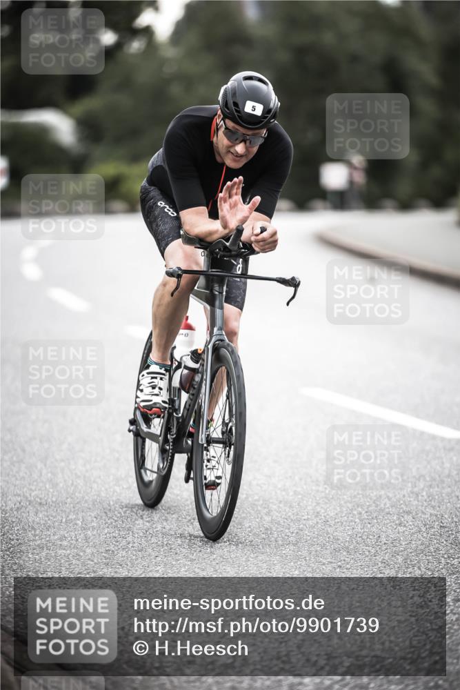 21.06.2026 - 29. Vierlanden-Triathlon H.Heesch http://msf.ph/oto/9901739 21.06.2026 09:37:48 Radfahren 5, 30, 69, 195, 240 meine-sportfotos.de