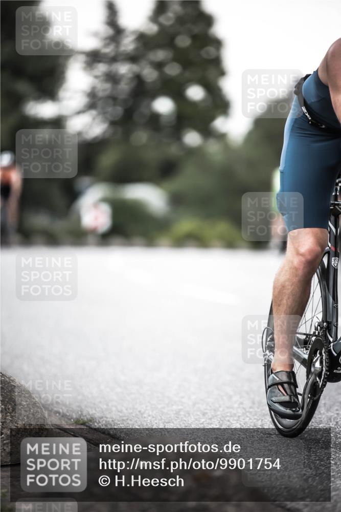 21.06.2026 - 29. Vierlanden-Triathlon H.Heesch http://msf.ph/oto/9901754 21.06.2026 10:12:14 Radfahren 39, 357, 359, 454 meine-sportfotos.de