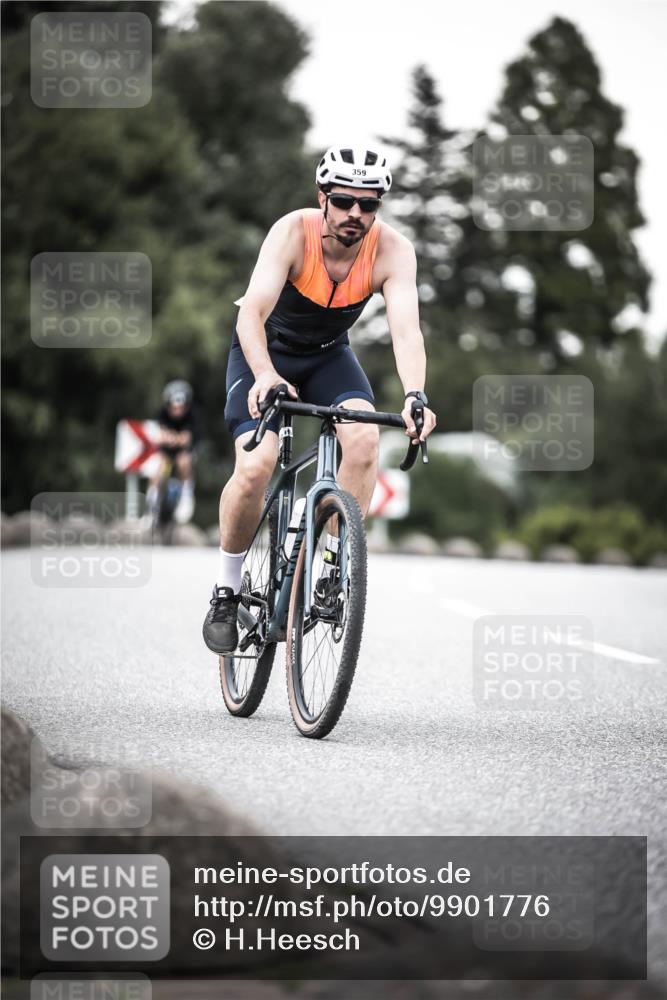 21.06.2026 - 29. Vierlanden-Triathlon H.Heesch http://msf.ph/oto/9901776 21.06.2026 10:12:19 Radfahren 96, 357, 359 meine-sportfotos.de
