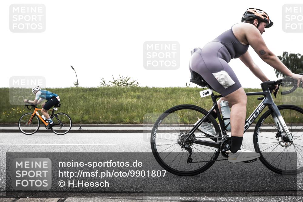 21.06.2026 - 29. Vierlanden-Triathlon H.Heesch http://msf.ph/oto/9901807 21.06.2026 09:34:12 Radfahren 33, 39, 44, 70, 296 meine-sportfotos.de