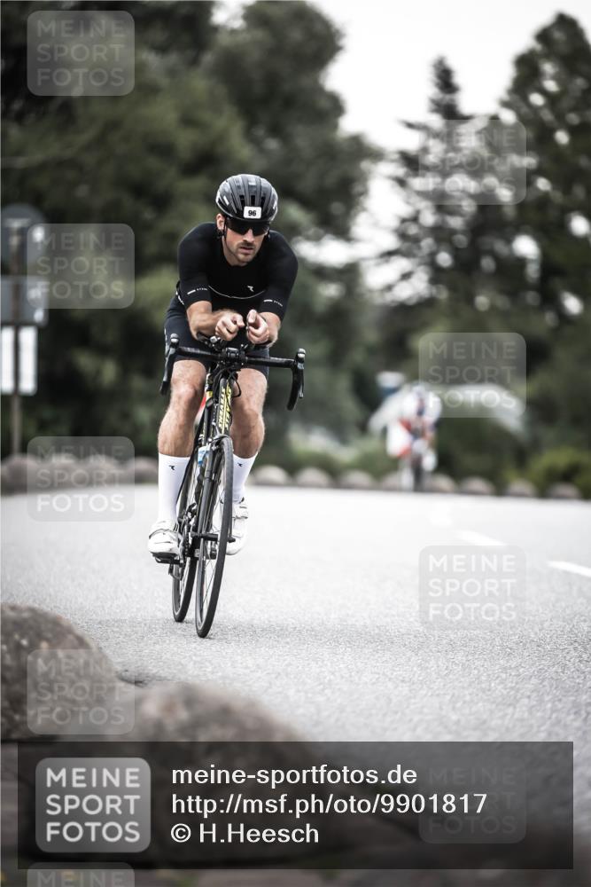 21.06.2026 - 29. Vierlanden-Triathlon H.Heesch http://msf.ph/oto/9901817 21.06.2026 10:12:23 Radfahren 96, 181, 256, 359 meine-sportfotos.de