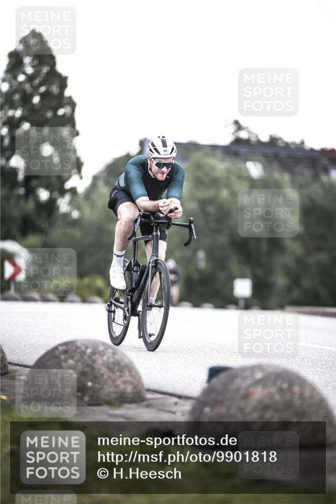 21.06.2026 - 29. Vierlanden-Triathlon H.Heesch http://msf.ph/oto/9901818 21.06.2026 09:39:20 Radfahren 52, 80, 87, 113 meine-sportfotos.de